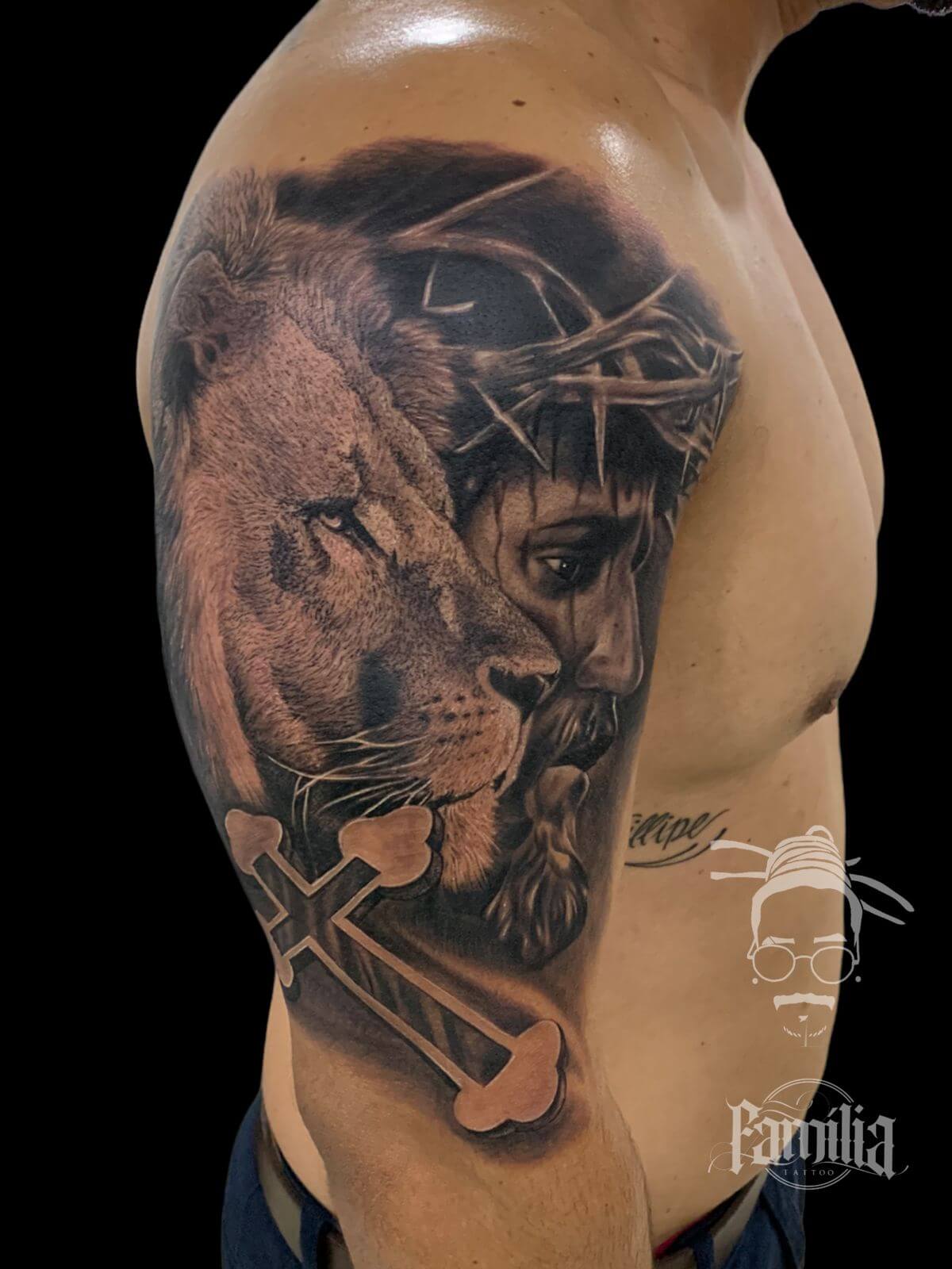 Nenem Lopes tatuagem